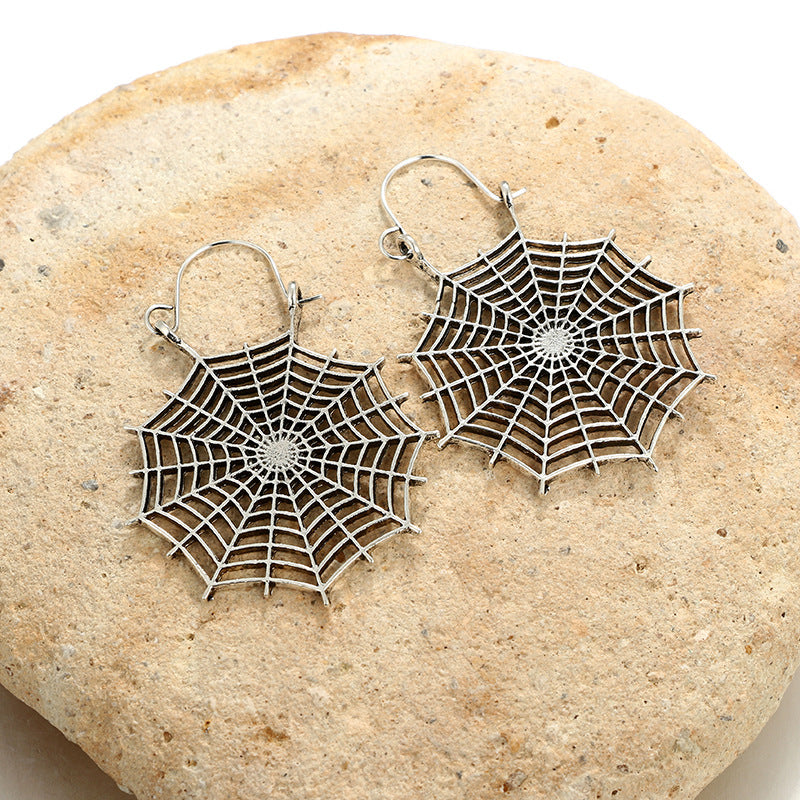 Hollow spider web earrings