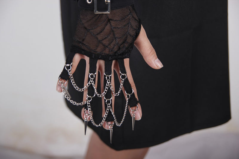 Lace spider web with sleeve chain wicker gloves