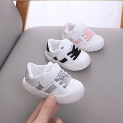 Zapatos para niños pequeños con fondo suave antipatadas para niños y niñas