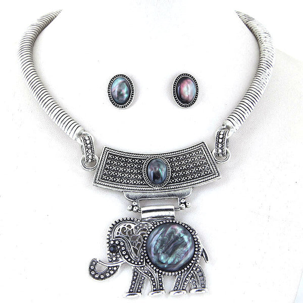 Conjunto de aretes y collar con cuello de elefante simple y lindo de metal