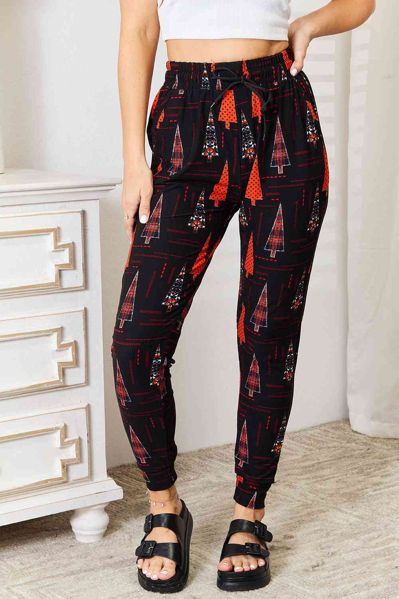 Leggings Depot Joggers con estampado de árboles navideños de tamaño completo